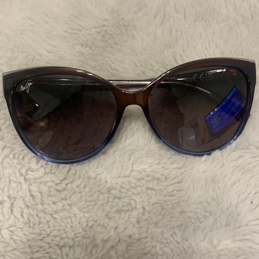 Brand new Maui Jim's
